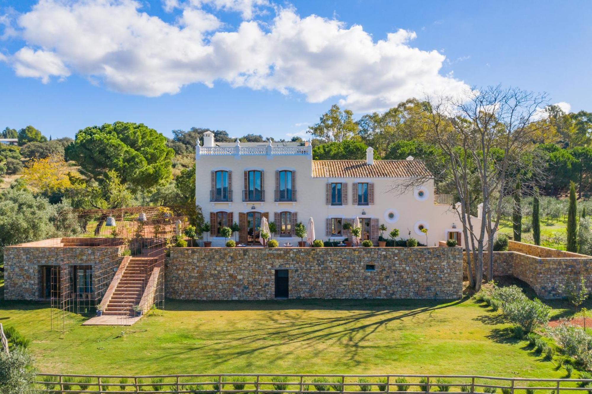 Hotel Cortijo La Organic 3*